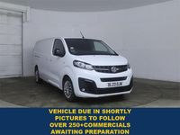 Second-hand Vauxhall Vivaro S 100 CP (73 kW) 2023 Alb Monovolum