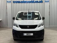 Used Peugeot Expert Premium 145 HP (106 kW) 2023 White Van