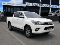 Used Toyota HiLux 150 HP (110 kW) 2020 White Pickup