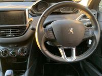 used Peugeot 208 1.2 PureTech 82 Signature 5dr [Start Stop] hatchback 2019