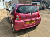 Używany Suzuki Alto SZ4 68 KM (50 kW) 2009 Różowy Hatchback