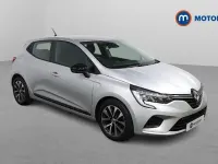 Used Renault Clio Evolution 90 HP (66 kW) 2023 Silver Hatchback