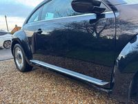 Used VW Beetle Design 105 HP (77 kW) 2012 Black Hatchback