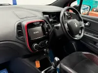 Used Renault Captur Version S 131 HP (96 kW) 2019 Red SUV