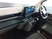 Begagnad Ford Transit Custom Limited 136 HK (100 kW) 2024 Vit Van