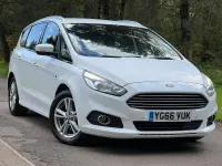 Begagnad Ford S-MAX Titanium 150 HK (110 kW) 2016 Vit Minibuss