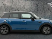 Used Mini Cooper S Classic 176 HP (129 kW) 2022 Blue Hatchback
