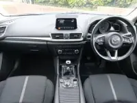 Begagnad Mazda 3 120 HK (88 kW) 2017 Vit Halvkombi