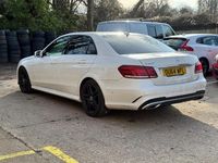 Used Mercedes E220 AMG line 177 HP (130 kW) 2014 White Sedan