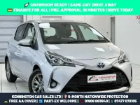 Used Toyota Yaris 100 HP (73 kW) 2017 Silver Hatchback