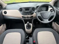 Used Hyundai i10 67 HP (49 kW) 2015 White Hatchback