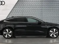 New Audi A6 e-tron S-Line 210 kW (286 HP) 2026 Black Estate