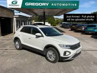 Used VW T-Roc Life 150 HP (110 kW) 2024 Grey SUV