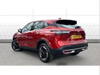 Used Nissan Qashqai Acenta Premium 190 HP (139 kW) 2024 Red SUV