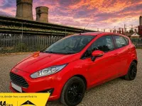 Usado Ford Fiesta Zetec 2014 Vermelho Citadino
