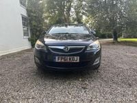 Used Vauxhall Astra Elite 125 HP (91 kW) 2011 Black Hatchback