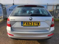 Used Skoda Octavia SE 105 HP (77 kW) 2013 Silver Estate
