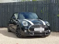 Begagnad Mini Cooper S Cabriolet Exclusive 192 HK (141 kW) 2019 Svart Cab