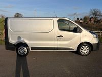 Used Renault Trafic Business 2018 Silver MPV