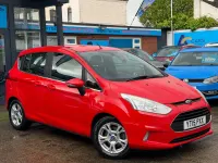Używany Ford B-MAX Zetec 2015 Czerwony Minivan