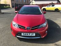 used Toyota Auris Hybrid 