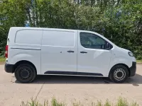 Usado Peugeot Expert 142 HP (104 kW) 2022 Branco Van