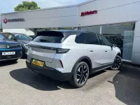 Used Vauxhall Grandland X GSe 143 HP (105 kW) 2025 Grey SUV
