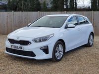 Used Kia Ceed 114 HP (83 kW) 2018 White Hatchback