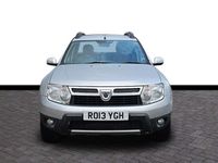 Usado Dacia Duster Lauréate 110 HP (80 kW) 2013 Prateado SUV