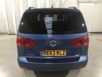 Used VW Touran SE 140 HP (102 kW) 2014 Blue MPV
