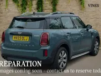 Usado Mini Cooper Countryman Classic 134 CV (98 kW) 2023 Verde SUV