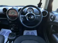 Begagnad Mini Cooper D 112 HK (82 kW) 2012 Svart Halvkombi