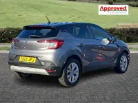 Usado Renault Captur Iconic 2022 Gris SUV