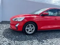 Used Ford Focus Zetec 100 HP (73 kW) 2018 Red Hatchback