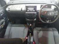 Used Citroën C4 Cactus Feel 100 HP (73 kW) 2017 Red Hatchback