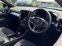 Used Volvo XC40 Plus 161 HP (118 kW) 2026 Silver SUV