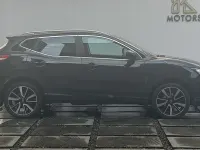 Used Nissan Qashqai Tekna 116 HP (85 kW) 2016 Black SUV