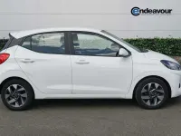 Used Hyundai i10 Advanced 63 HP (46 kW) 2025 White Hatchback