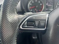 Usado Audi A1 S-Line 125 HP (91 kW) 2016 Cinzento Citadino