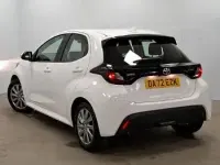 Used Toyota Yaris 116 HP (85 kW) 2022 White Hatchback