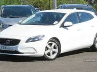 Used Volvo V40 SE 115 HP (84 kW) 2014 White Hatchback