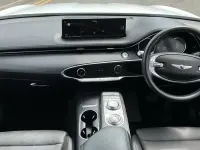 Used Genesis GV70 Premium 304 HP (223 kW) 2022 White SUV