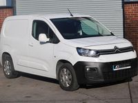 Used Citroën Berlingo 100 HP (73 kW) 2020 White MPV