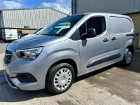 Second-hand Vauxhall Combo Sportive 100 CP (73 kW) 2020 Gri Monovolum