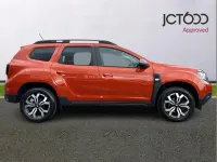 Used Dacia Duster Journey 150 HP (110 kW) 2024 Orange SUV