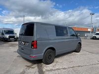 Usado VW Transporter Highline 2023 Cinzento Van