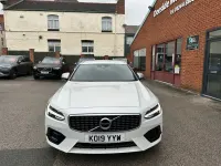 Used Volvo V90 R-Design 190 HP (139 kW) 2019 White Estate