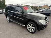 Used Mitsubishi Shogun 197 HP (144 kW) 2013 Black SUV