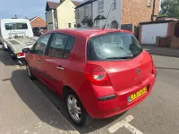 Used Renault Clio Privilege 2007 Red Hatchback