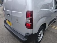 Used Peugeot Partner Premium 102 HP (75 kW) 2023 Grey MPV